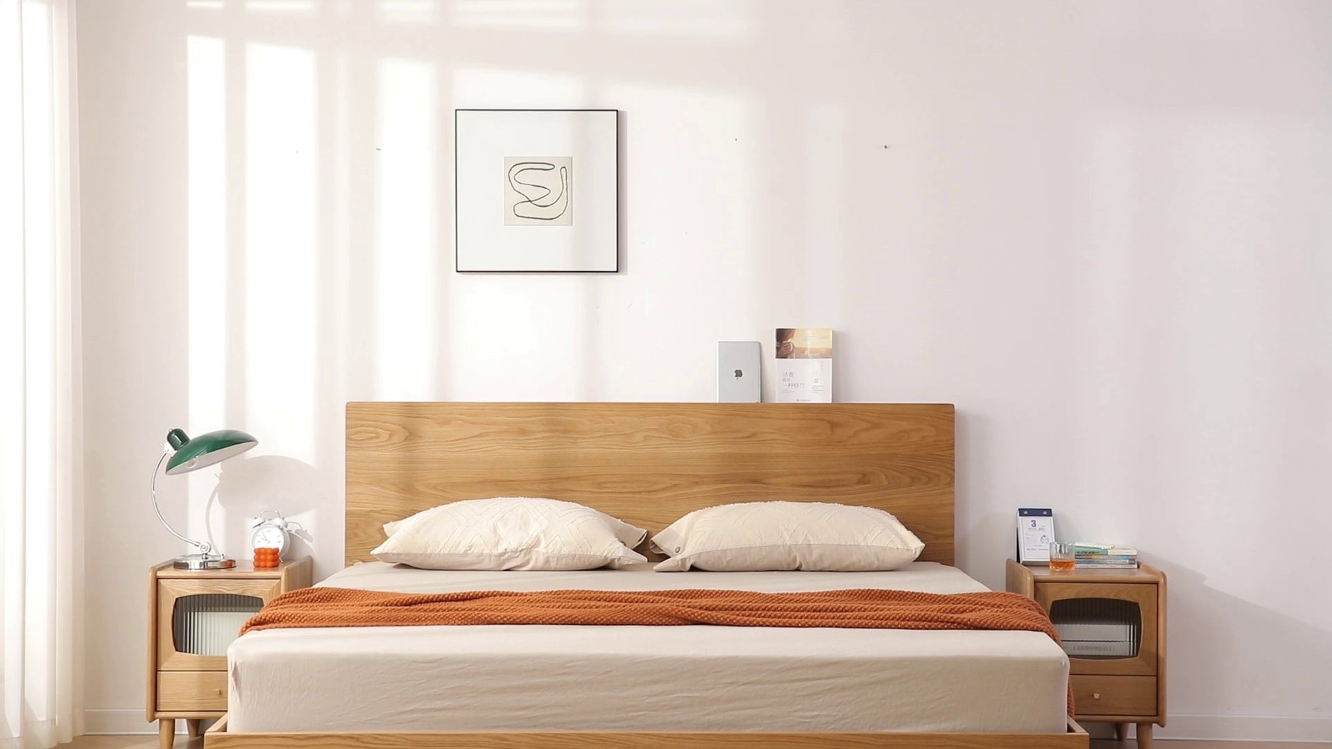 سرير من خشب البلوط، وإطار سرير من خشب البلوط بحجم كينغ