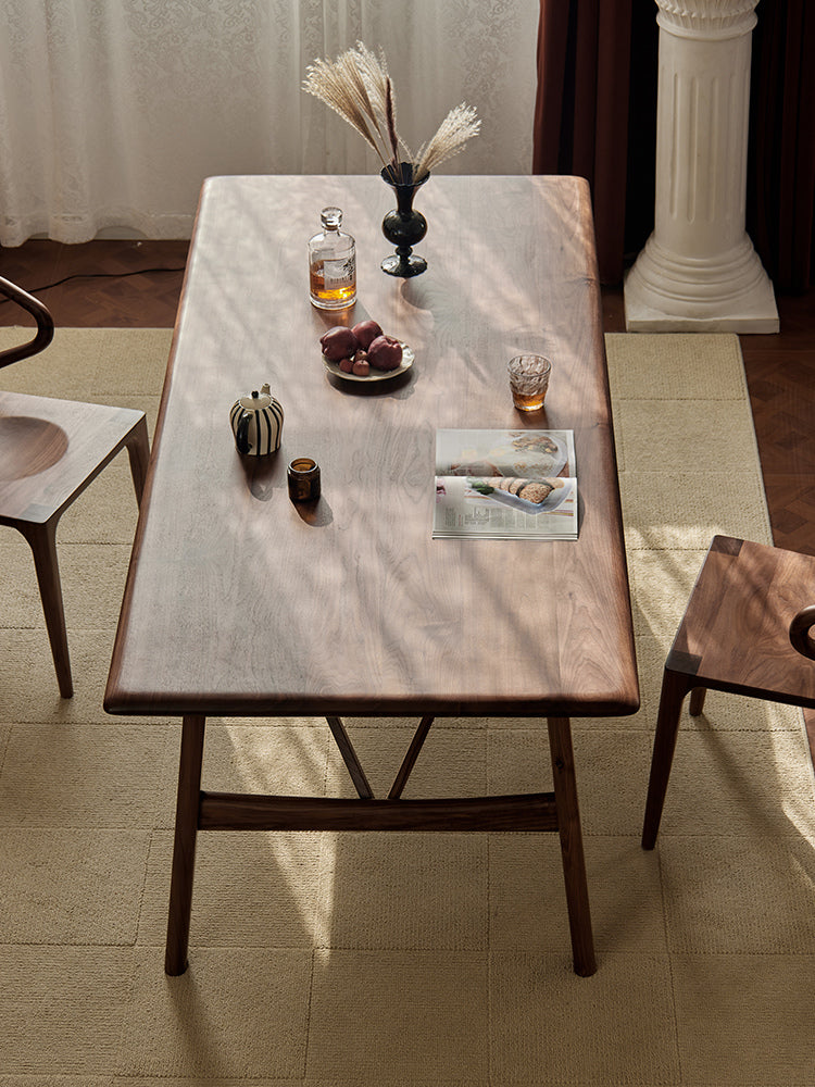 antiker Tisch aus massivem schwarzem Walnussholz, bester Esstisch aus Walnussholz