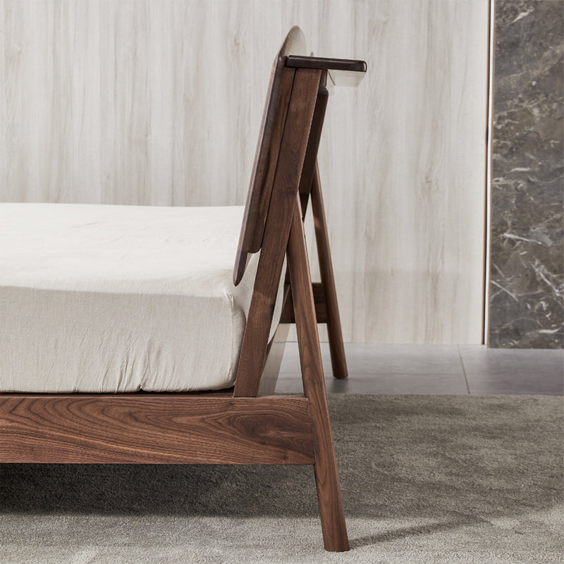 هيكل سرير بمنصة من خشب الجوز، سرير من خشب الجوز الأسود بتصميم مموج