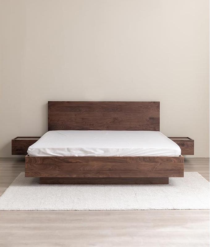 Cama moderna con plataforma de madera de nogal con espacio de almacenaje, cama tamaño king de nogal macizo