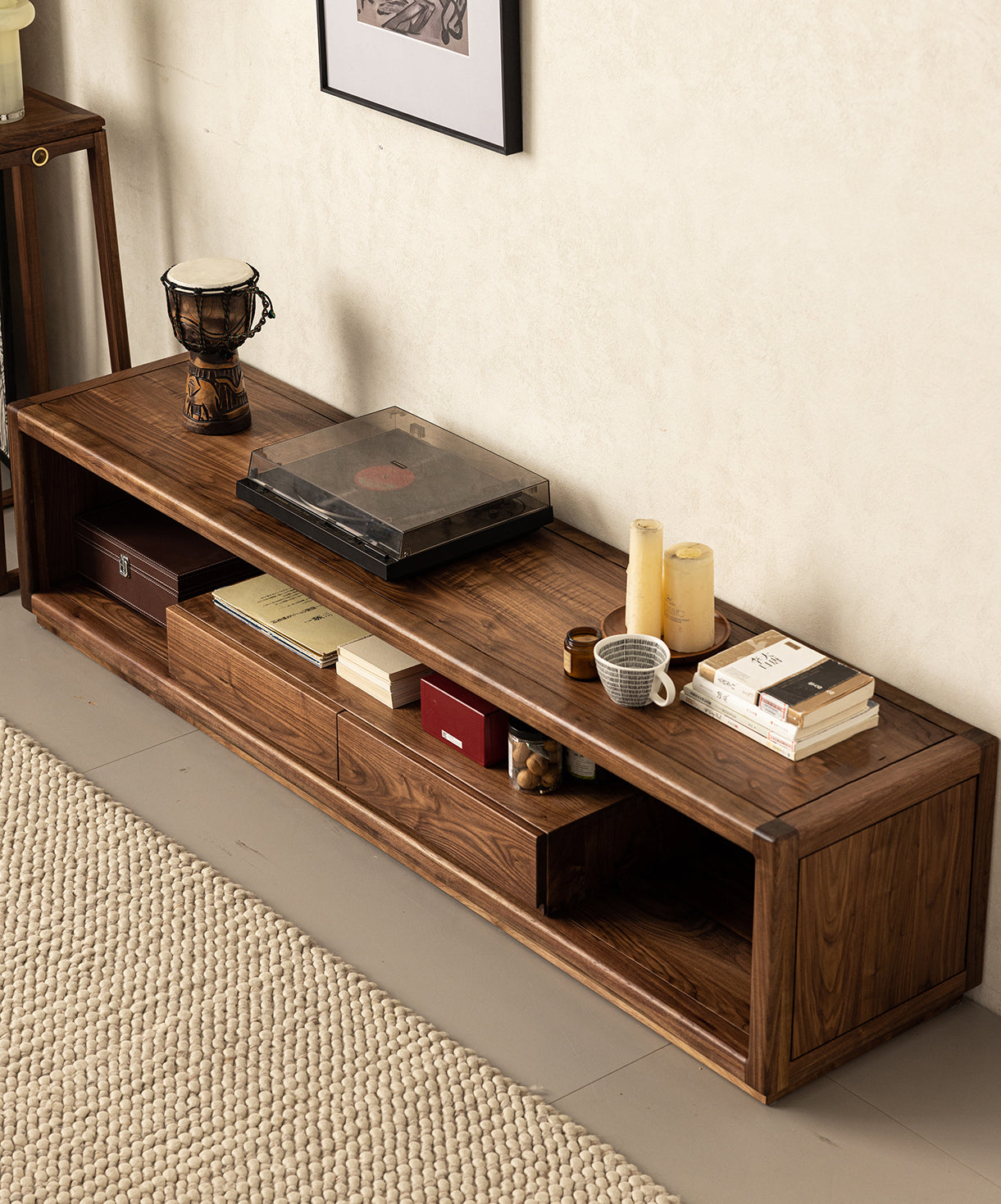 mueble para tv contemporáneo de madera maciza de nogal
