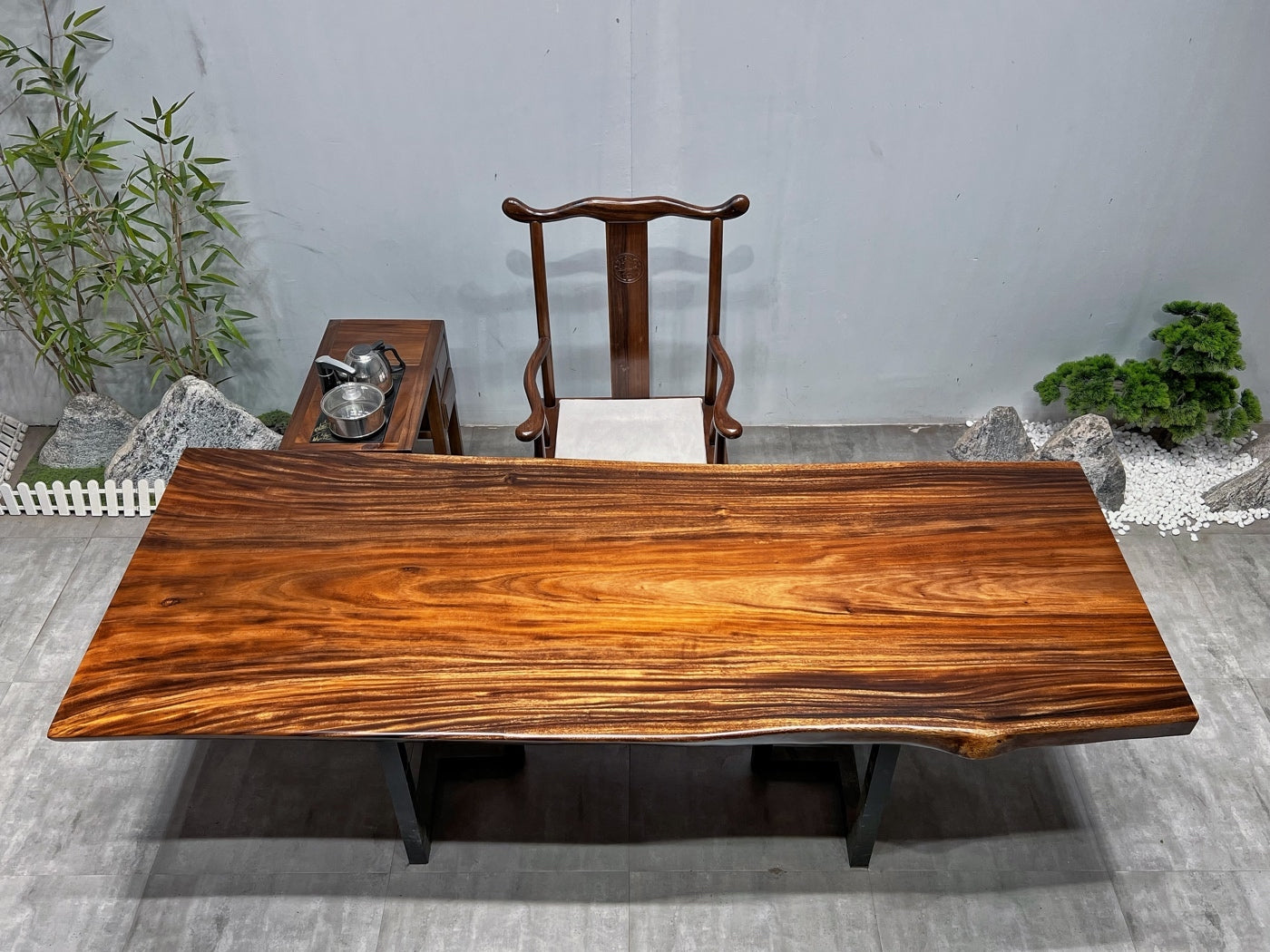 Plattbord, bord i akaciaträ - sydamerikansk svart valnöt