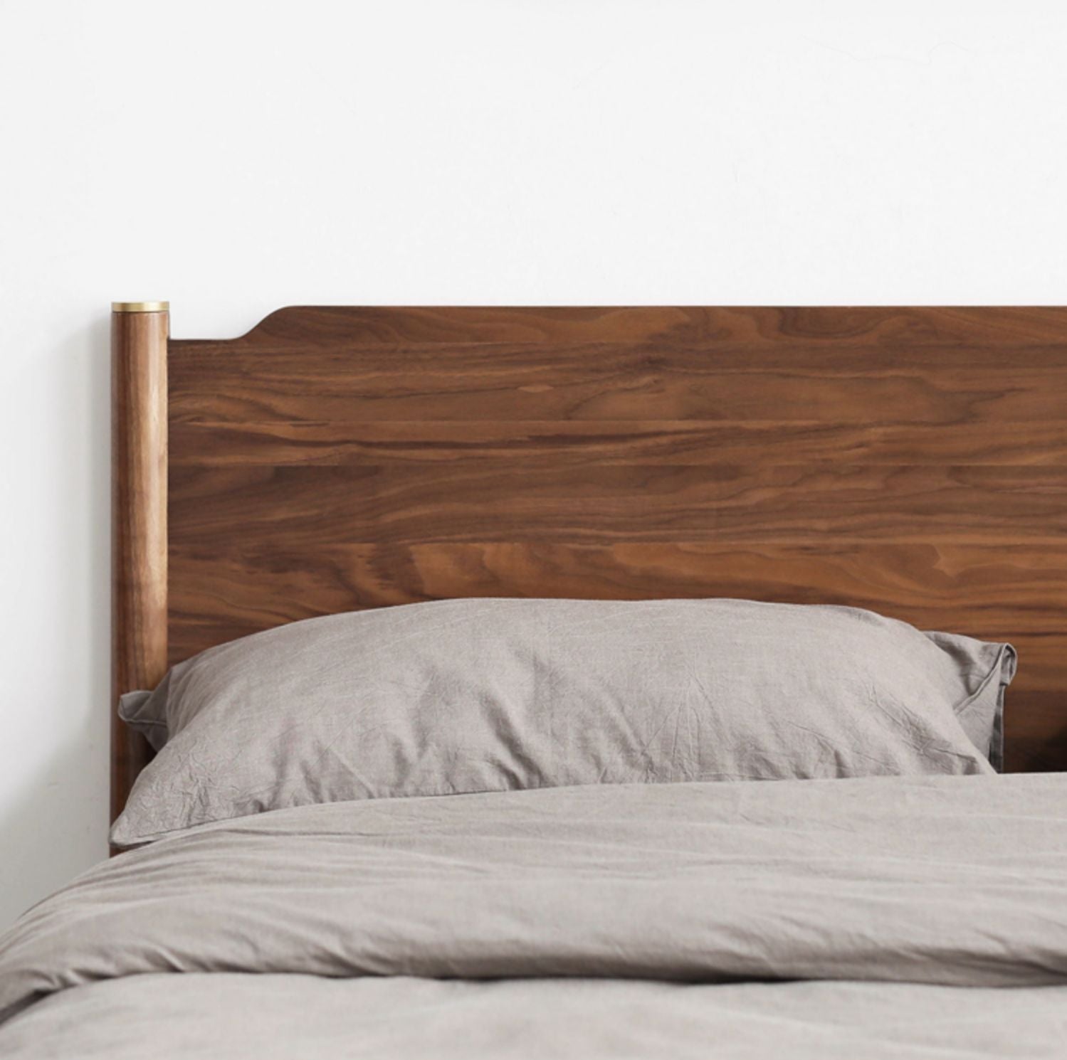 سرير ملكي من خشب الجوز الصلب، سرير مغزلي من خشب الجوز، سرير من خشب الجوز