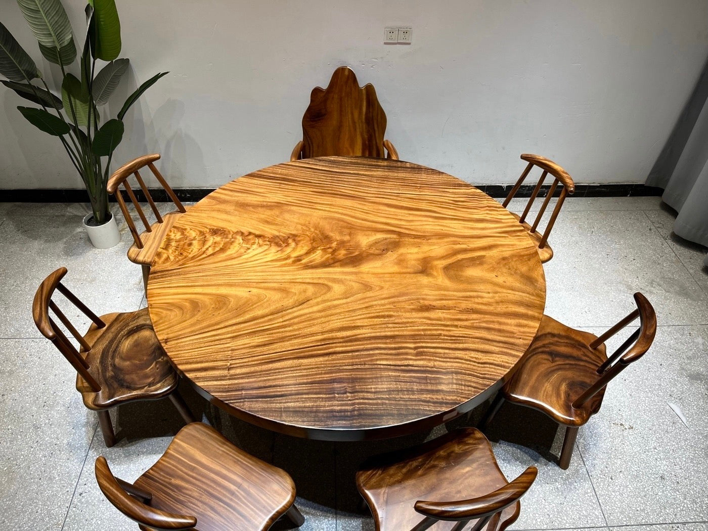 large wood round table, solid wood round table, wood round table base, large wood round table, natural wood round table, round dining table, round wood coffee table, pedestal table base