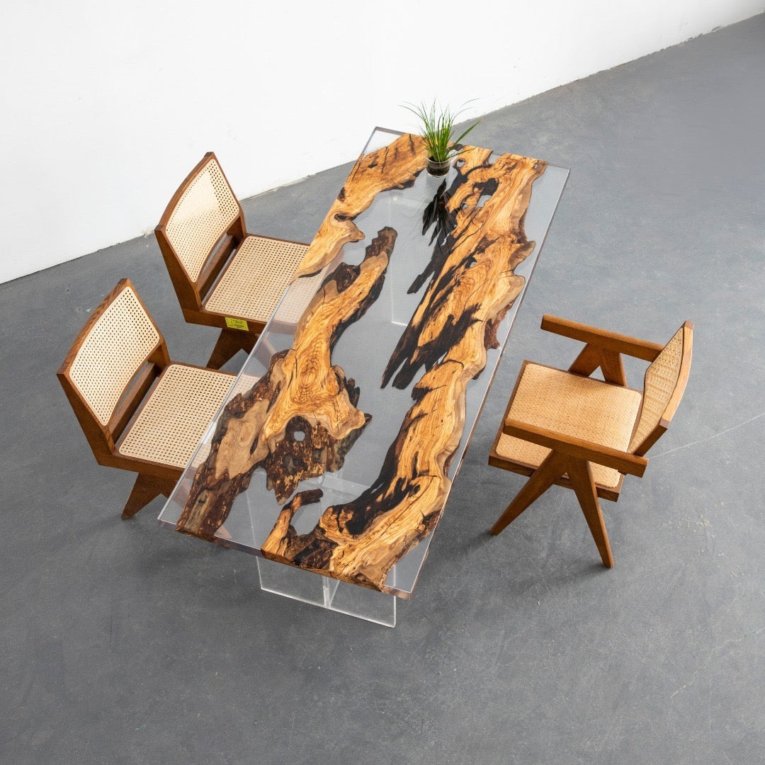 Mesa de rio de borda viva de madeira de oliveira epóxi, mesa de epóxi de madeira de oliveira, mesa de resina de madeira de oliveira
