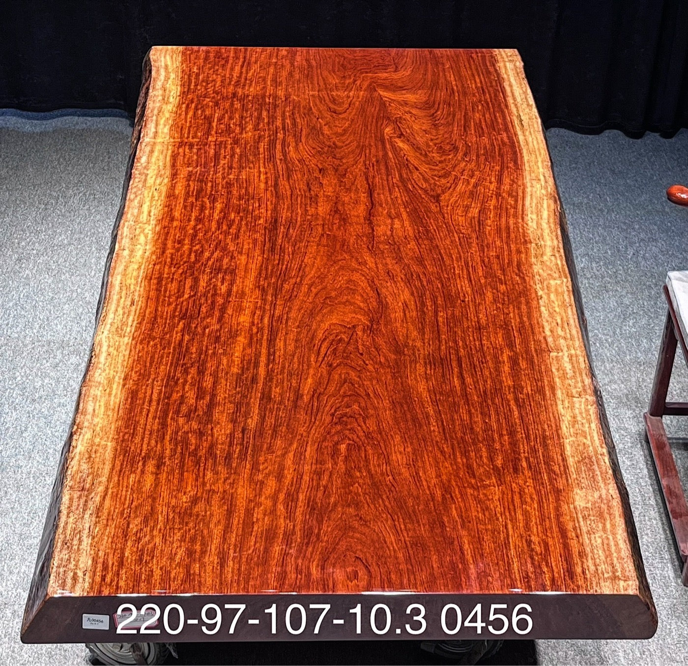 Einteiliger Tisch, Bubinga-Tisch, Esstisch aus Holz