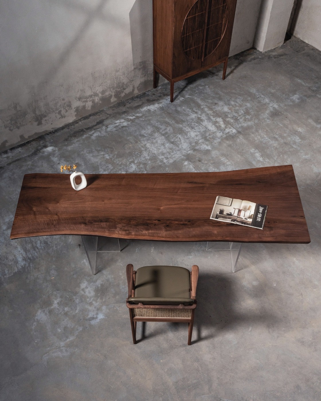 Matbord med träskiva, svart amerikansk valnötsplatta
