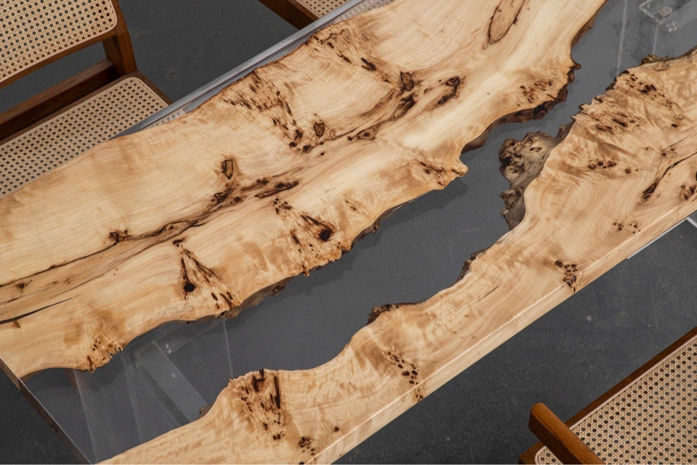 Clear Epoxy Resin Coffee Table, Epoxy Resin Dining Table, River Table Epoxy Resin