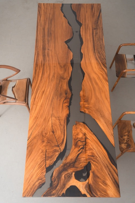 Aangepaste epoxyhars Clear Ocean Wave Resin salontafel Bubinga Plank Bar eettafel