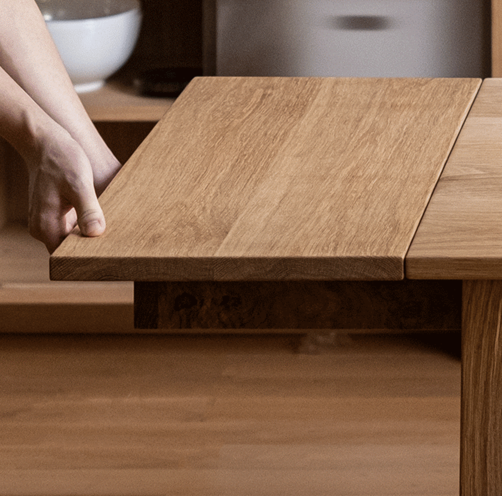 Ausziehbarer Esstisch aus massivem Eichenholz von Japandi, hergestellt aus massiver Eiche