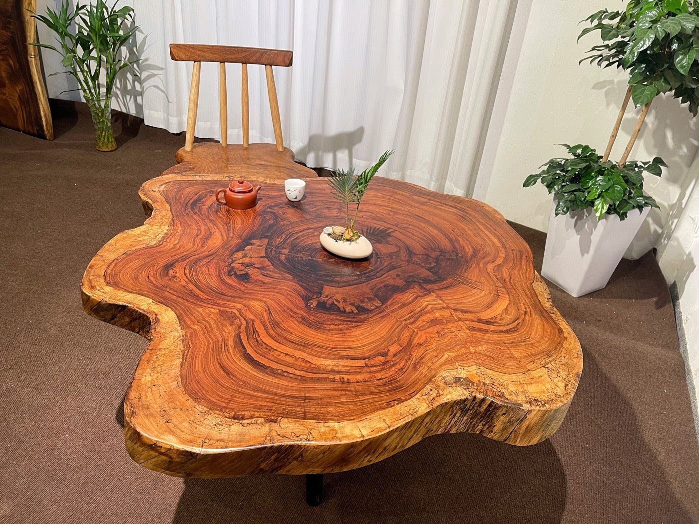 live edge round coffee table, live edge dining table round, round live edge dining table - SlabstudioHongKong
