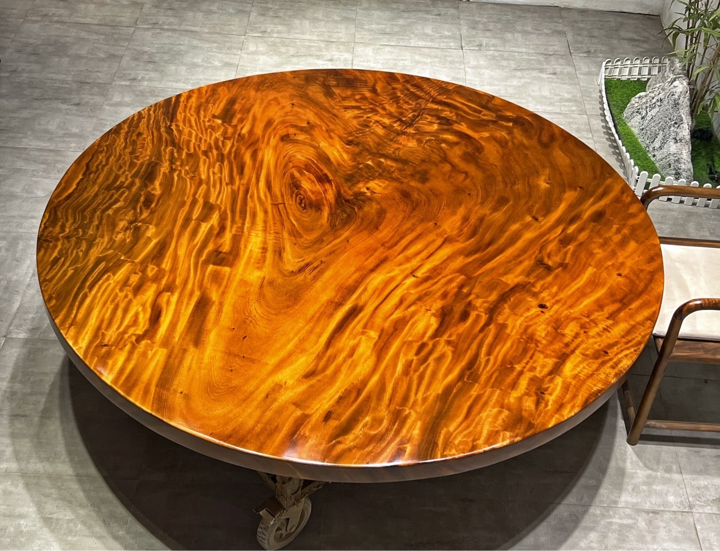 Monkey Pod round wood dining table, south America walnut round wood dining table - SlabstudioHongKong