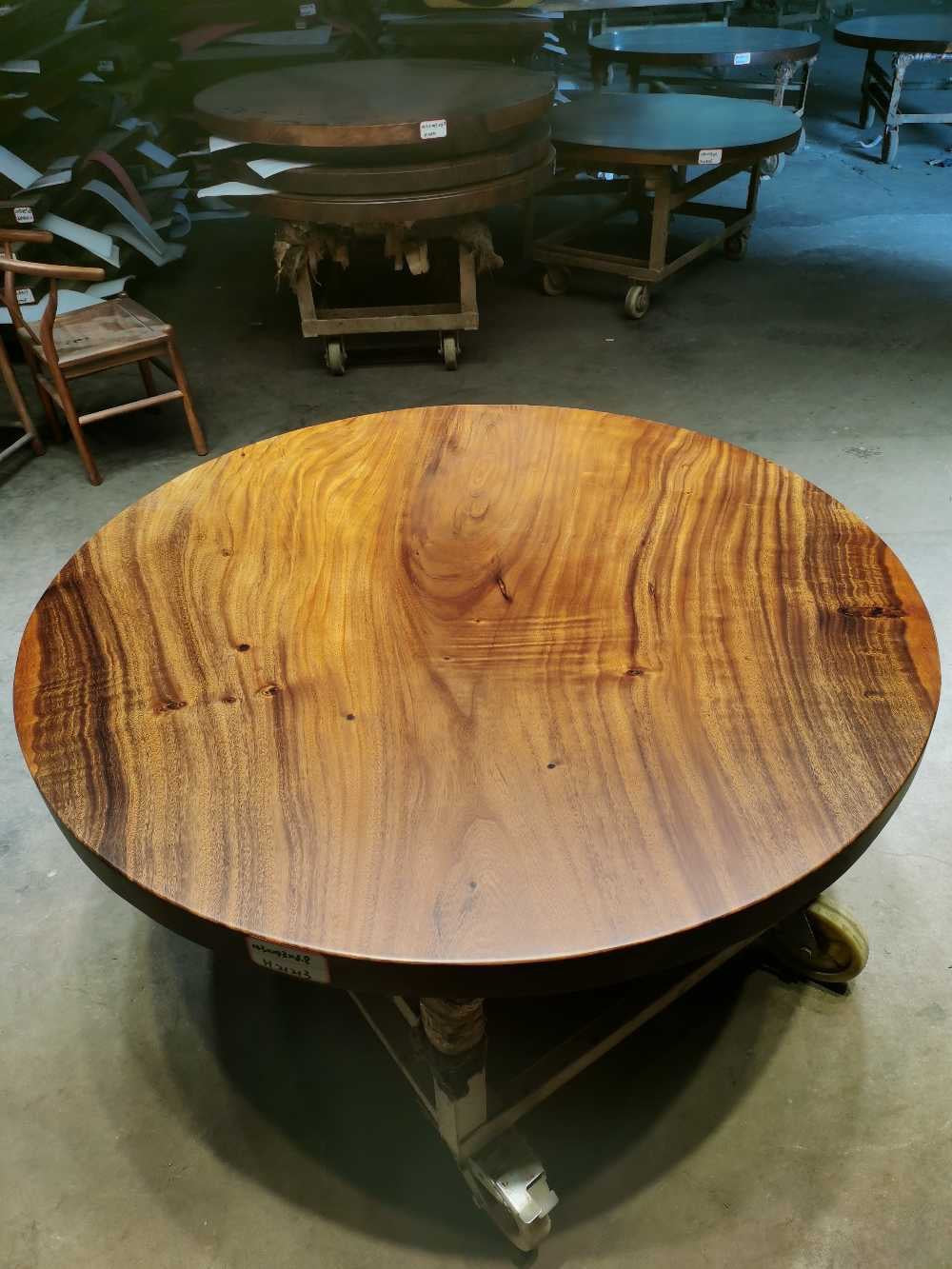 one piece wood round table, 60 wood round table, real wood round table, natural wood round table - SlabstudioHongKong