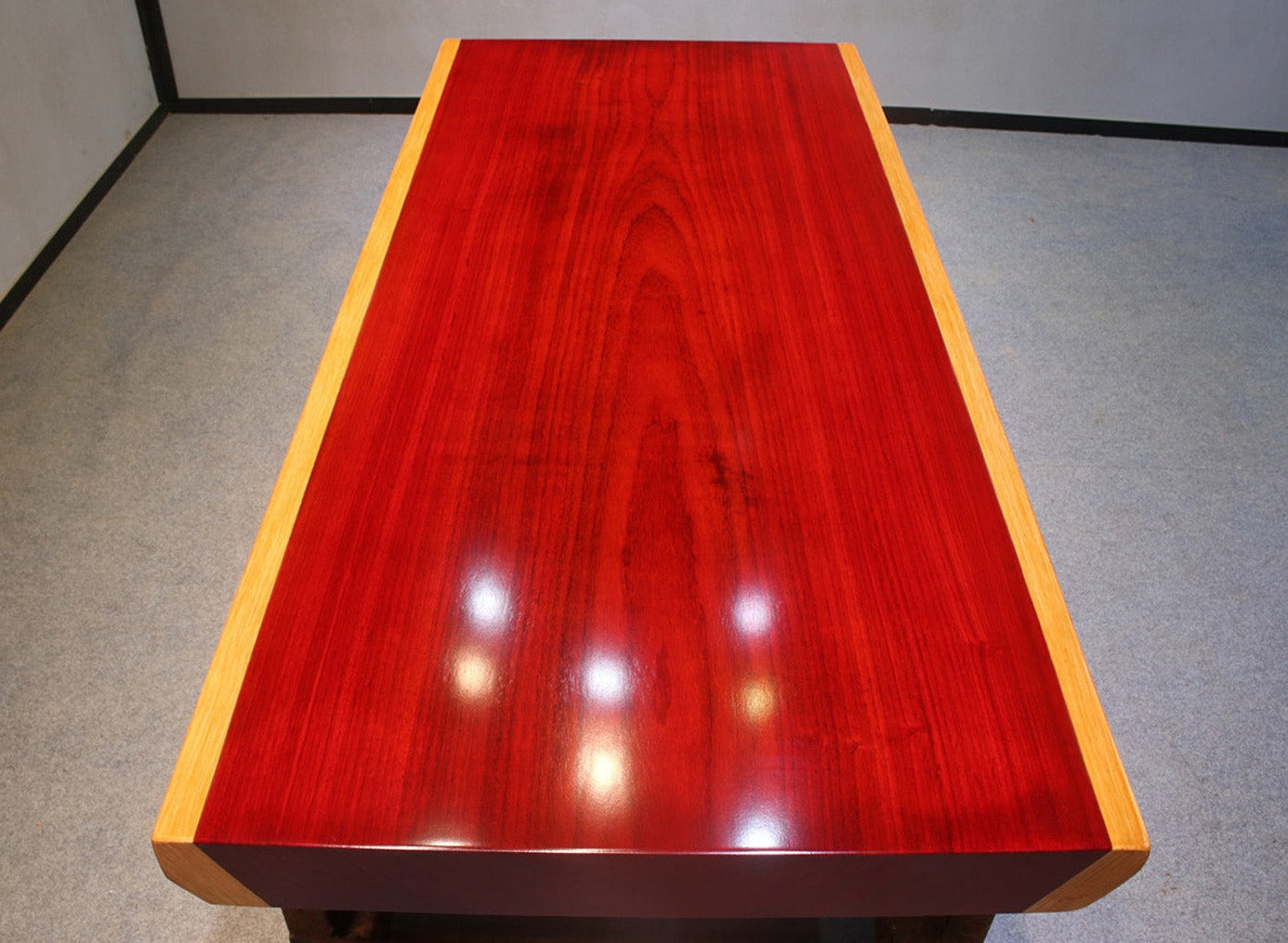 Original rød farve bord, Padauk træbord, Padauk spisebord