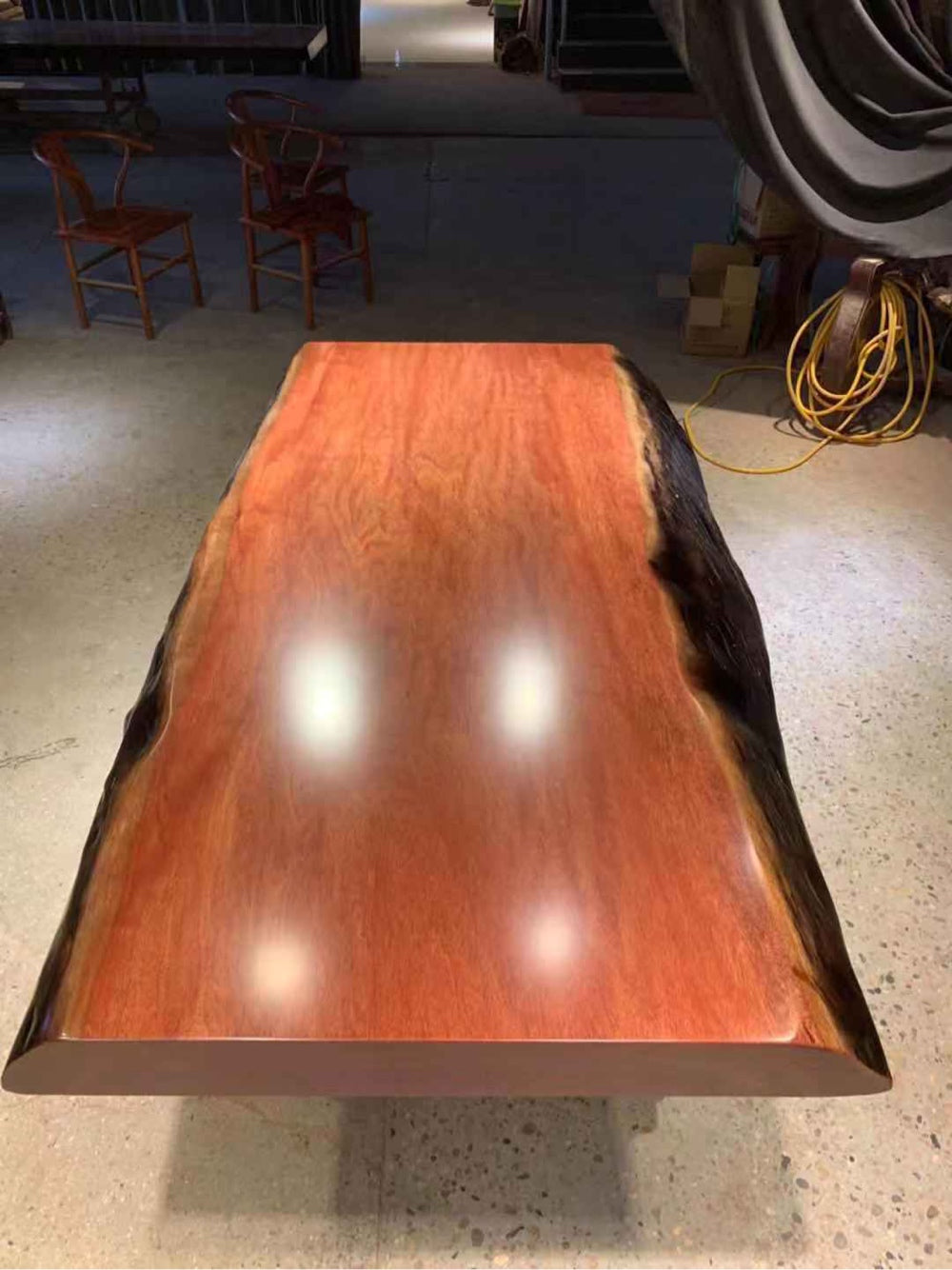 <tc>Bintangor</tc> Table de comptoir en dalles de bois