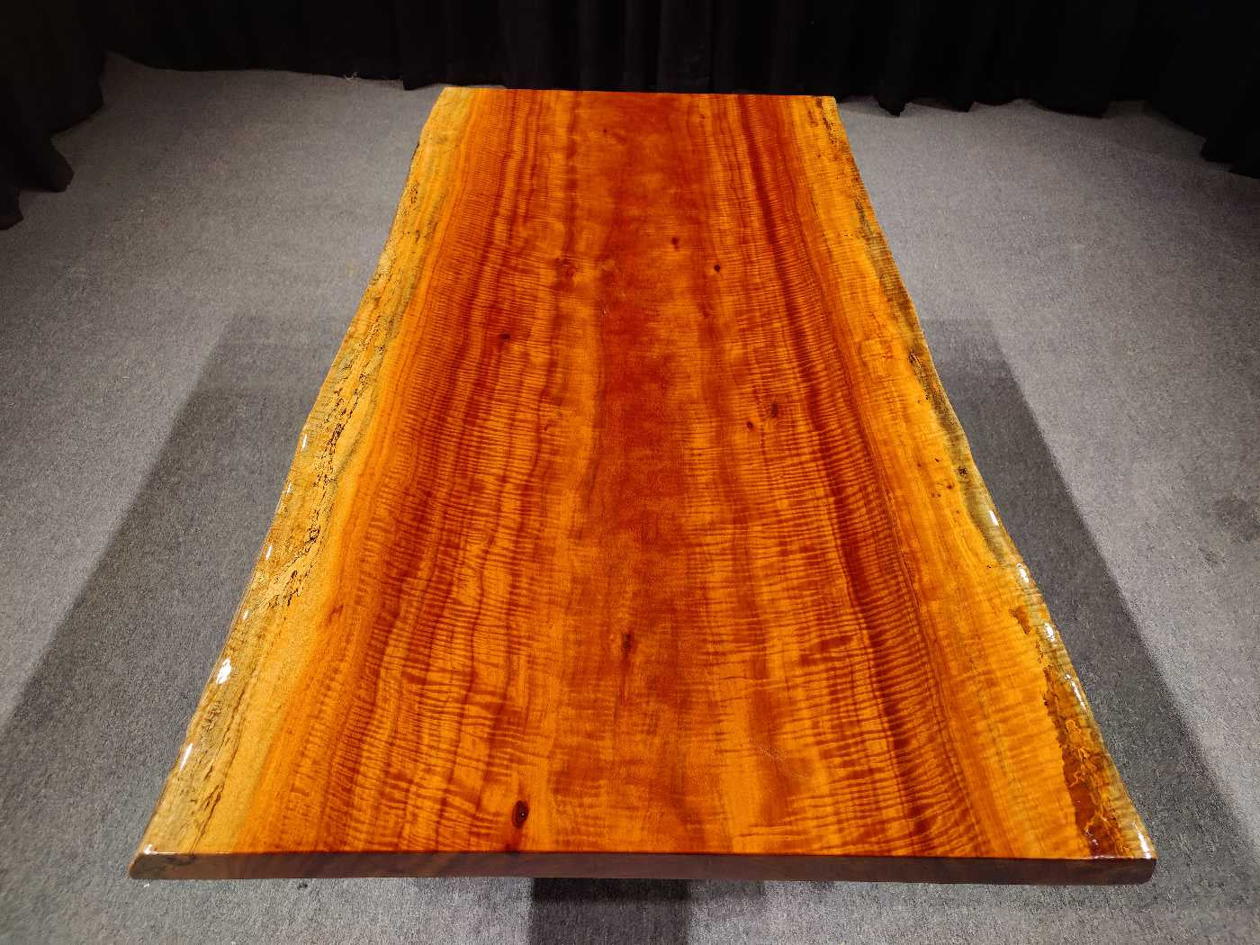 Zambia massivt træ bordplade, Rhodesian Copal træ levende kant pladebord