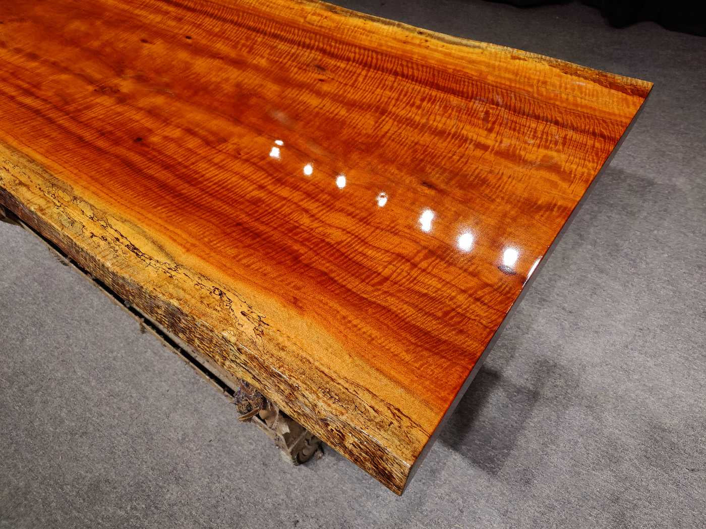 Lastra da tavolo in legno massello Zambia, <tc>Rhodesian Copal wood</tc> tavolo con lastra con bordo vivo
