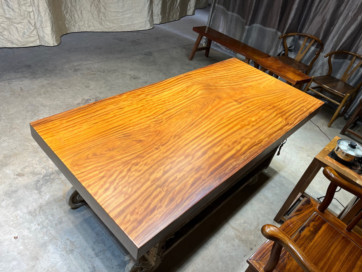 Mesa de centro de laje de madeira africana, <tc>Tali wood</tc>mesa de laje, lajes de borda viva para mesas