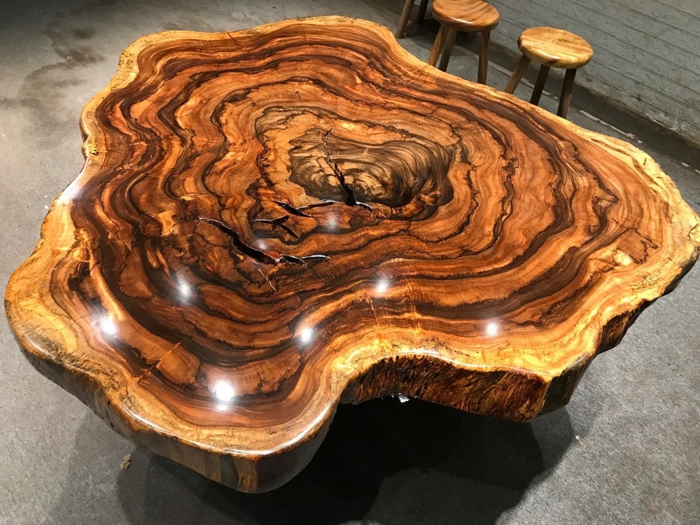 live edge wood round table, round live edge coffee table, large round live edge dining table