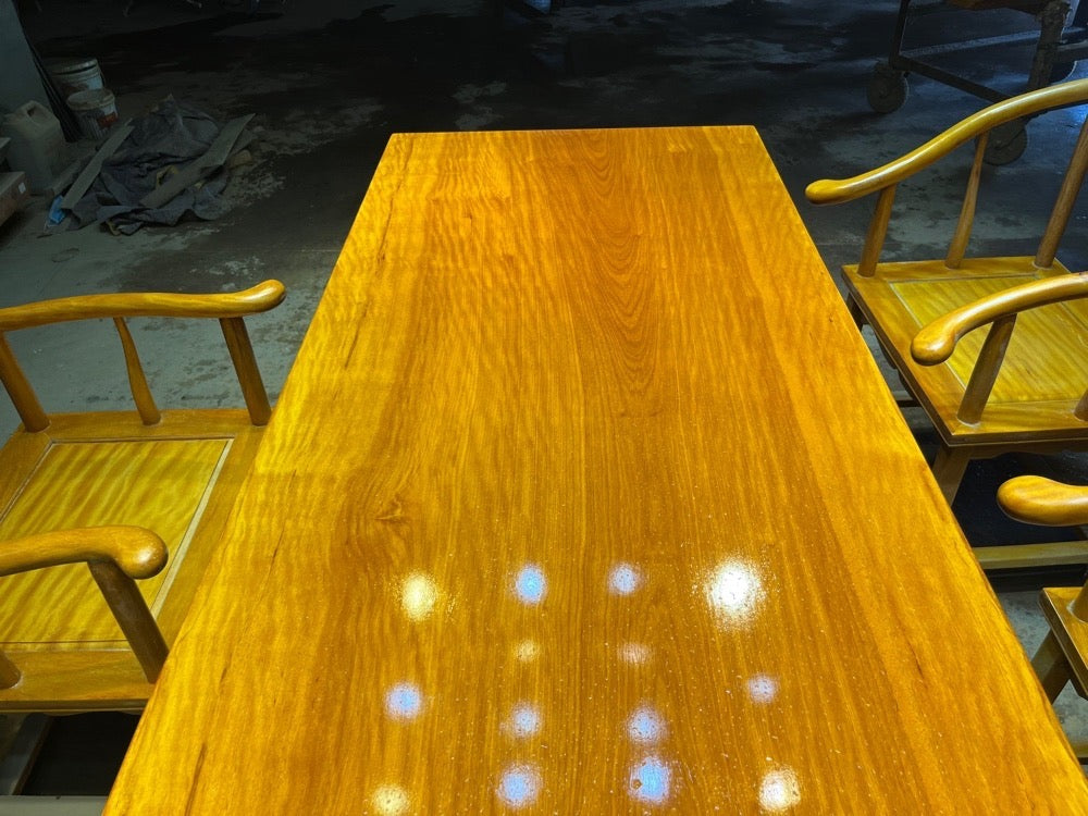 Träskiva, Live Edge Chiviri-bord, Custom Dining Natural Wooden Skrivbord