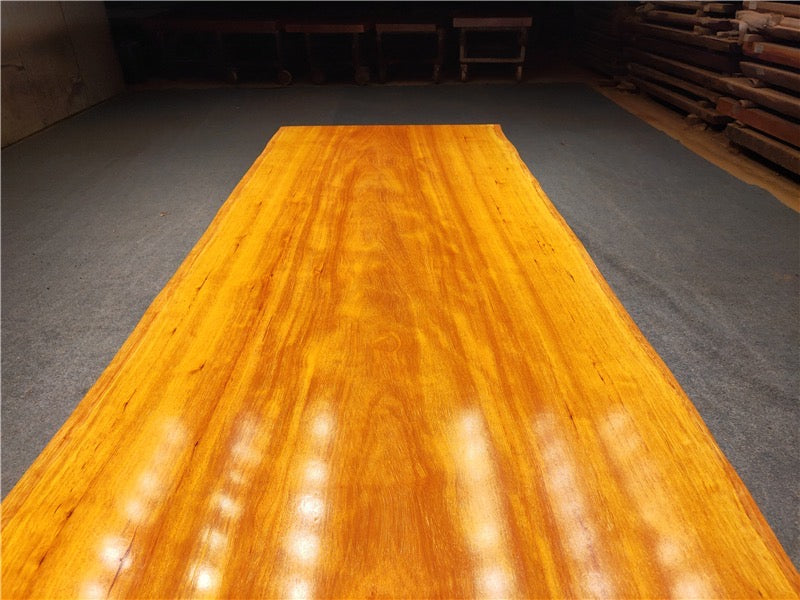 Lastra Chiviri, scrivania in legno, scrivania in legno, tavolo da pranzo Live Edge, tavolo in legno massello personalizzato