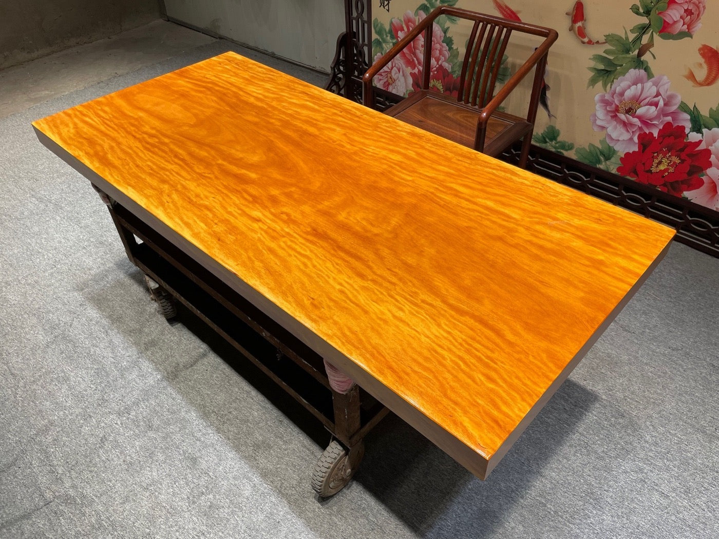 Bureau en bois naturel de salle à manger personnalisé, table de couleur orange