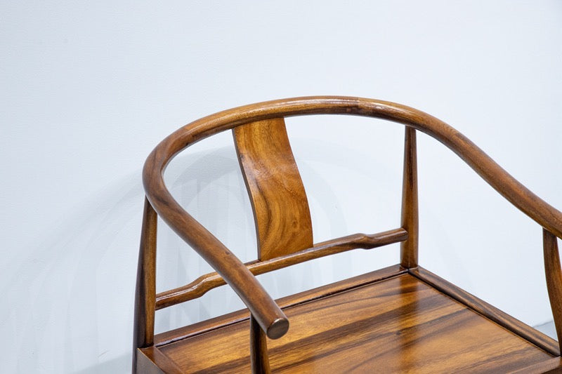 Eagle Walnut stol, valnöt stol, massivt trä stol, sidostol, trä stol, inte epoxi stol