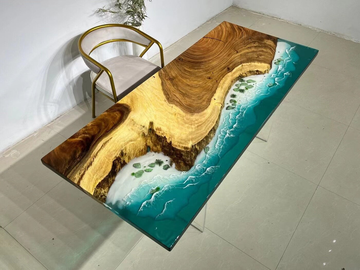 sculpture époxy style océan en bois massif résine art cristal clair artisanat meuble haut