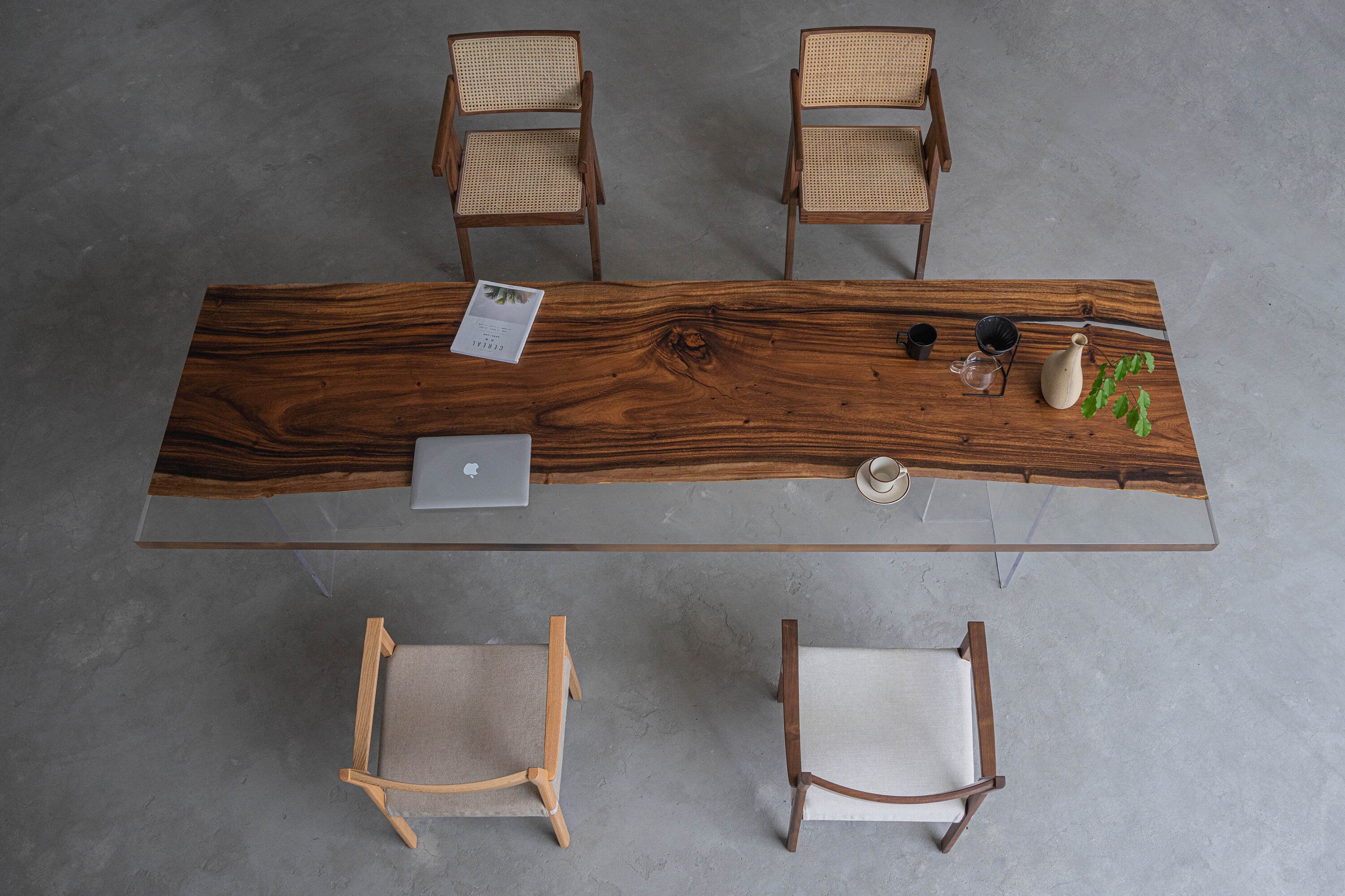 طاولة طعام/طاولة طعام طاولة مكتب إيبوكسي، طاولة خشبية فاخرة من إيبوكسي شفاف