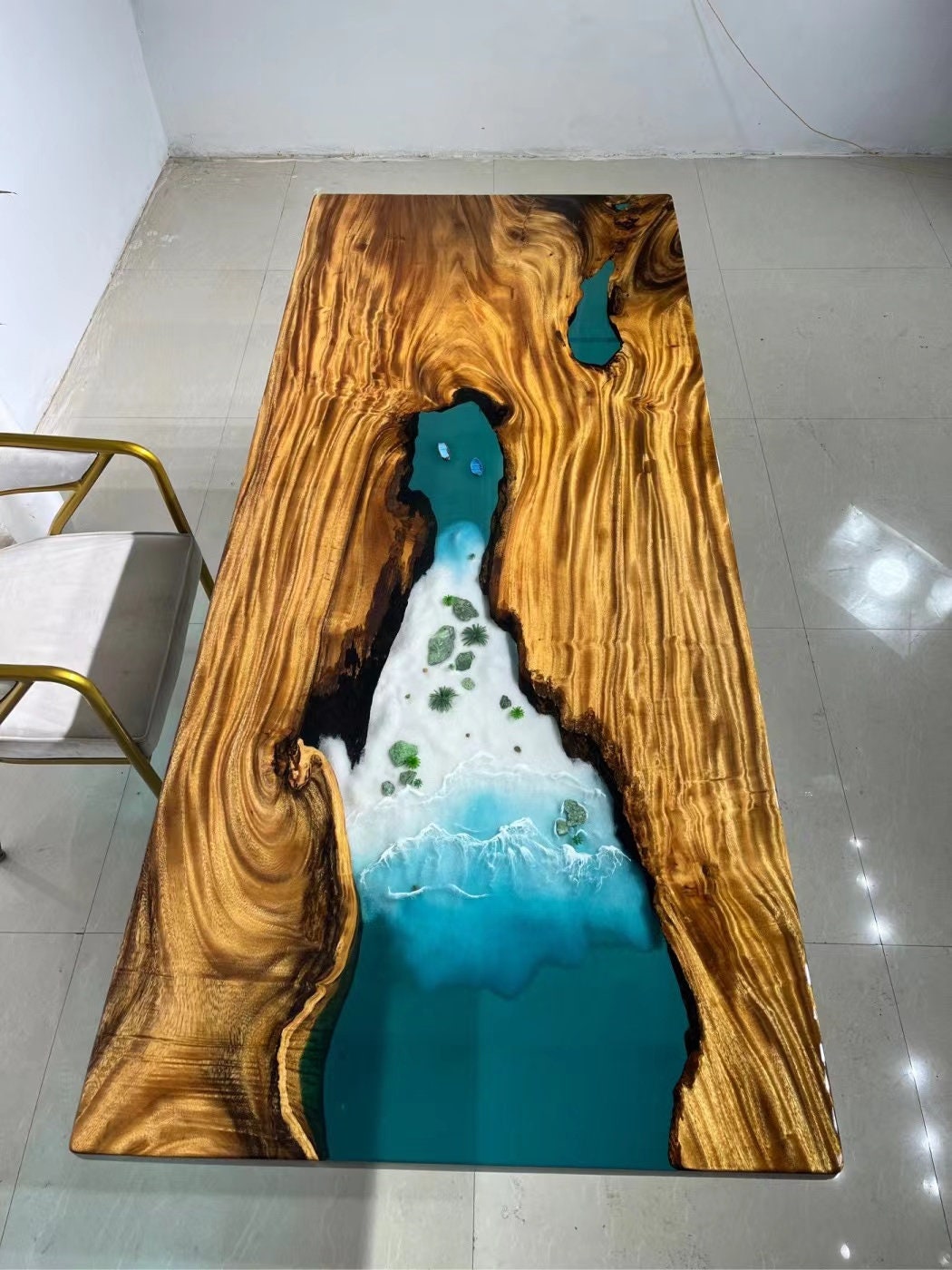 Tavolo da pranzo Tavolino da scrivania in resina epossidica Tavolo di lusso in legno epossidico trasparente River