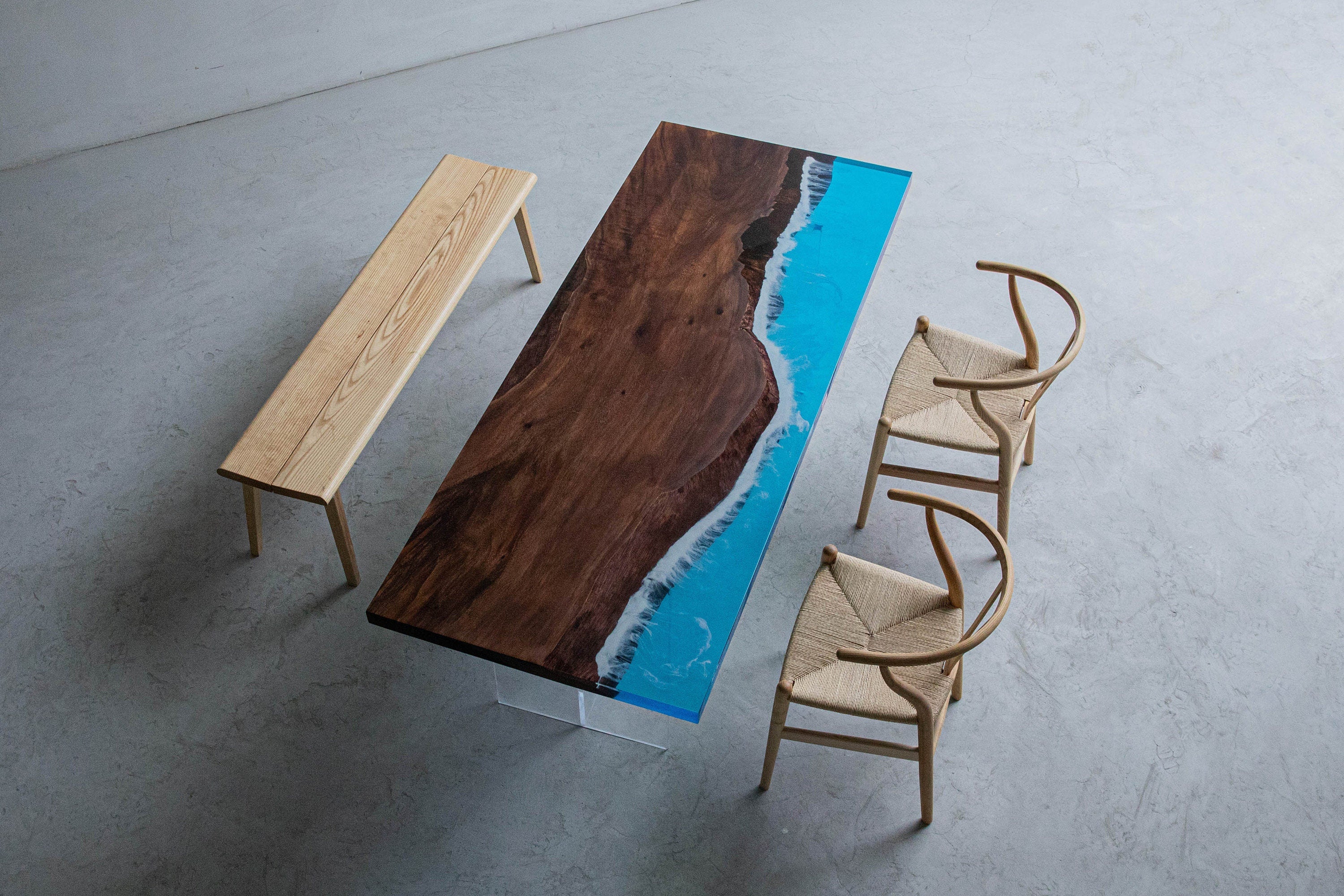 طاولة إيبوكسي النهر الأزرق، طاولة إيبوكسي اللون الأزرق، طاولة النهر.