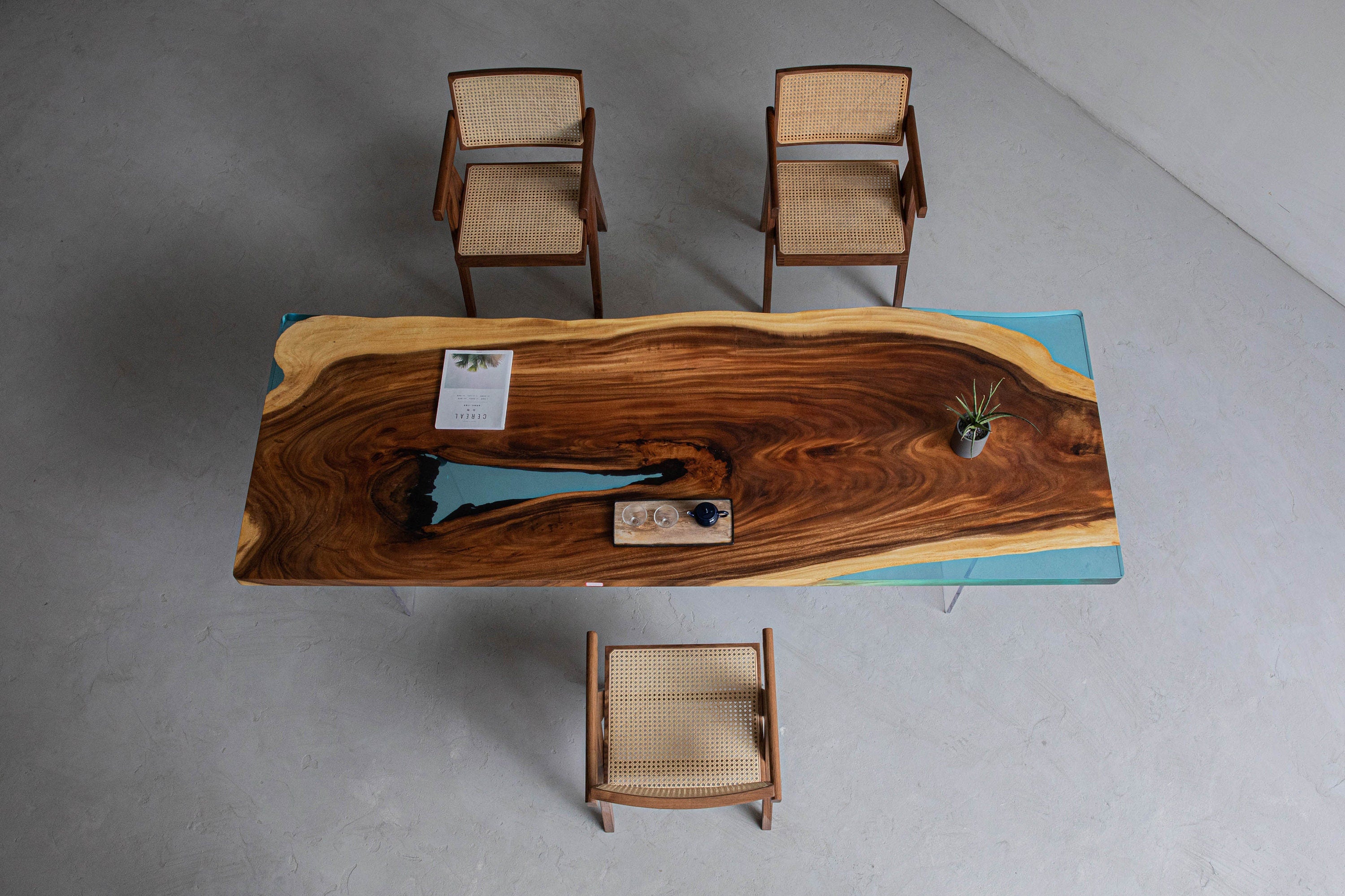 Losa, mesa de losa, mesa de resina, podemos hacer tamaños personalizados.