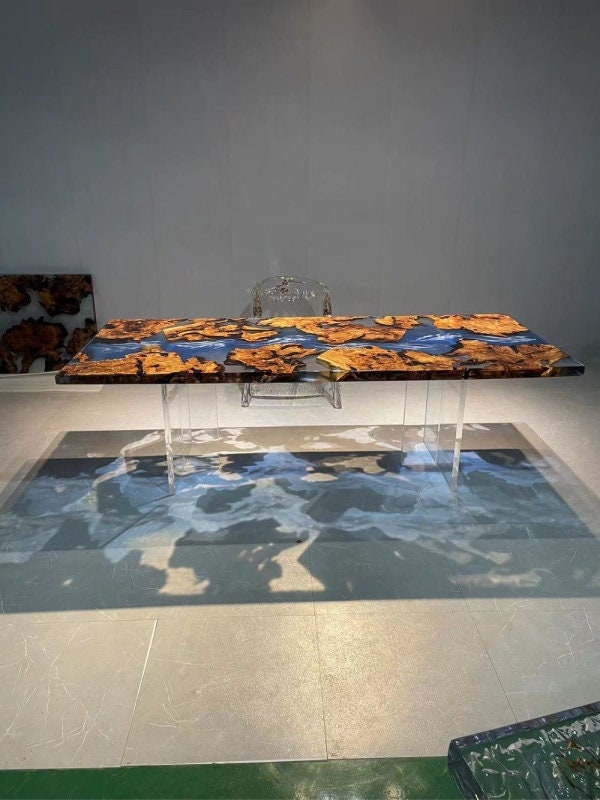 Mesa hecha a mano de borde vivo, mesa única de resina epoxi de borde vivo, madera de alcanfor de río