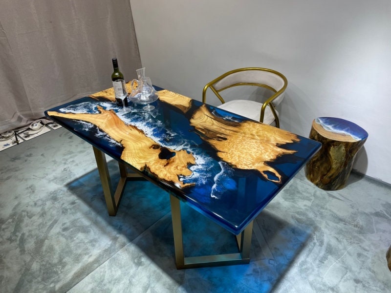 طاولة إيبوكسي من خشب الكافور الصلب، طاولة بحجم مخصص، طاولة طعام