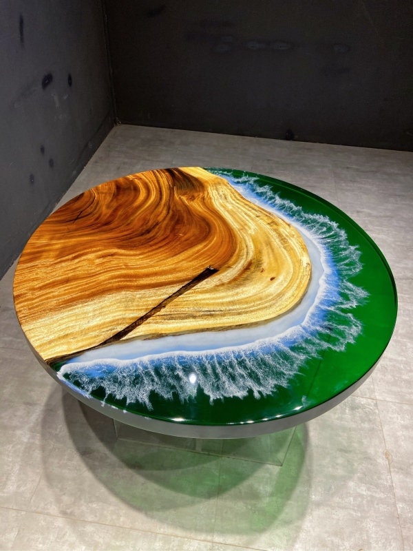 Transparente Epoxidharz-Tischplatte von Essential Artworks mit Esstisch aus Naturholz