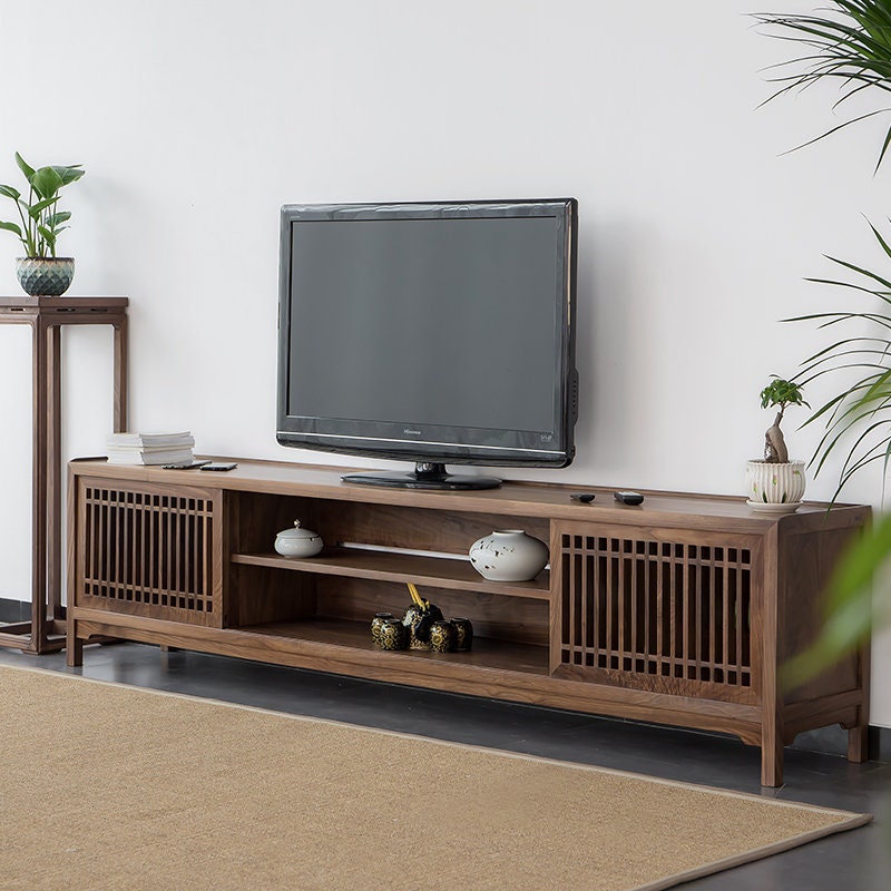 Mueble para TV de estilo japonés en madera de nogal negro: elegancia de inspiración zen y diseño minimalista