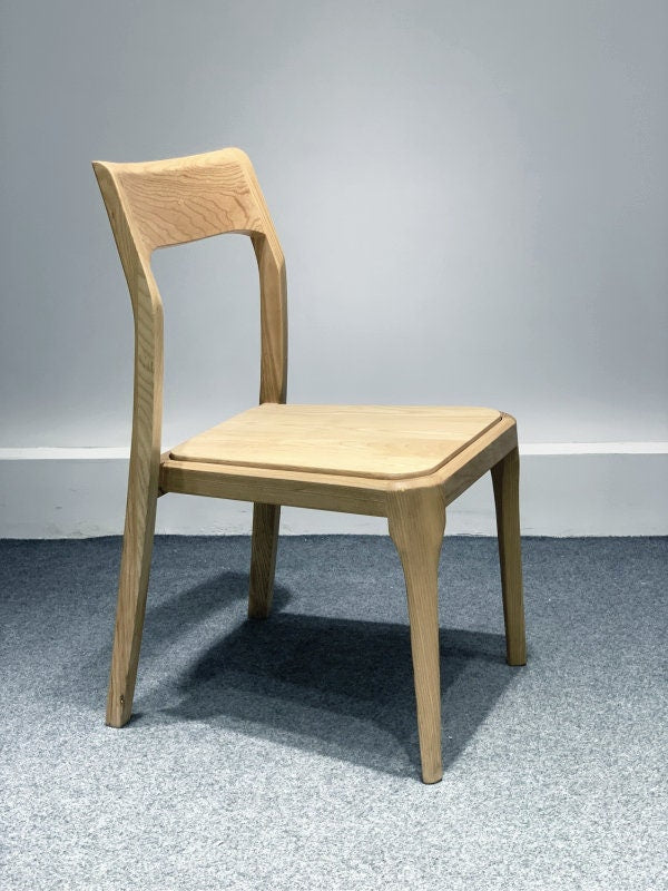 Sedia da pranzo in frassino, sedia semplice, sedia in stile familiare, sedia da pranzo per famiglia