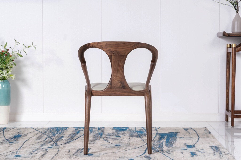 Cadeira borboleta de nogueira preta, cadeira de jantar moderna dinamarquesa de meados do século