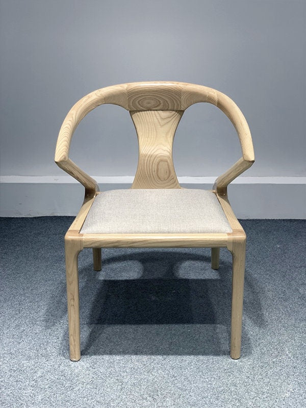 Silla poang de madera de fresno blanco cubierta de cuero, silla de madera, silla moderna danesa de cuero