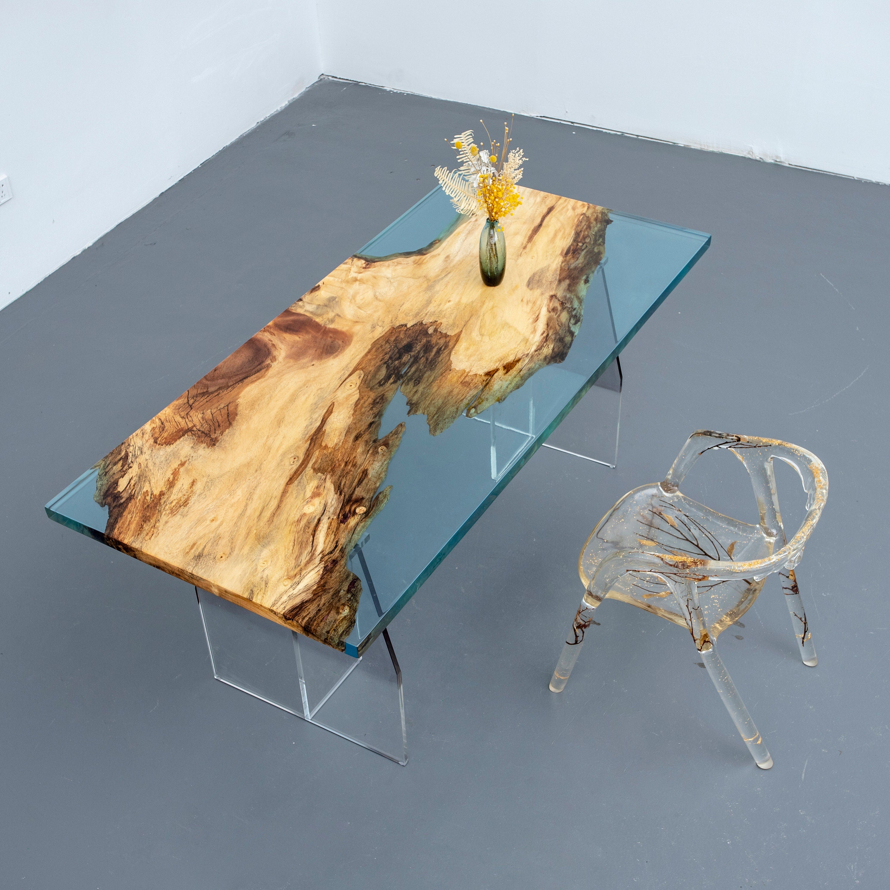 Mesa de epóxi verde-oliva feita sob encomenda, mesa de jantar de resina epóxi com borda viva personalizada