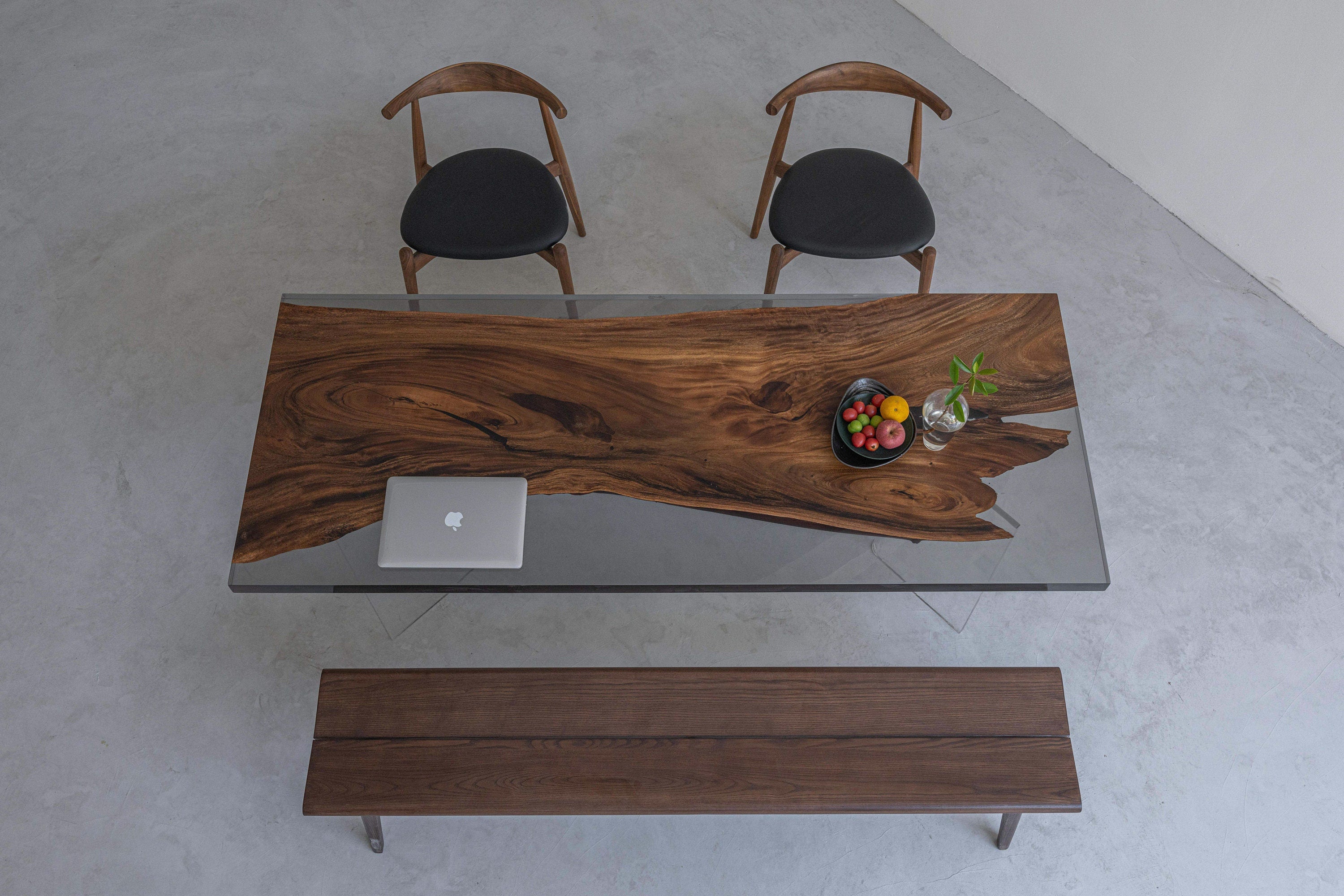 nytt modernt bord, epoxibord, epoxihartsbord, River-bord, inte olivträ, epoxibord