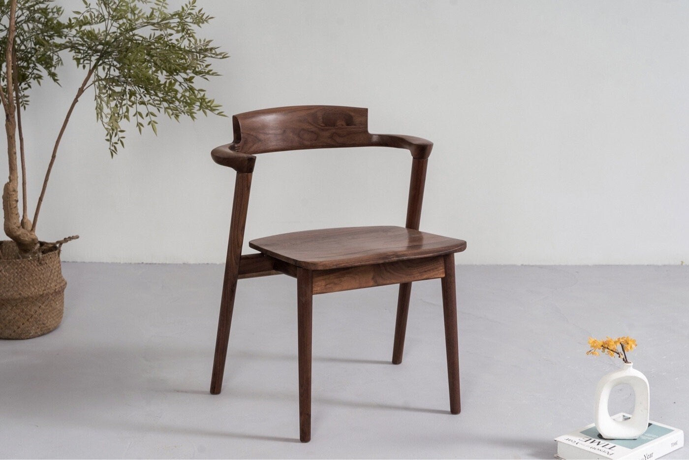 cadeira de jantar dinamarquesa, cadeira kai Kristiansen, cadeira de jantar de nogueira preta, cadeira de jantar de nogueira