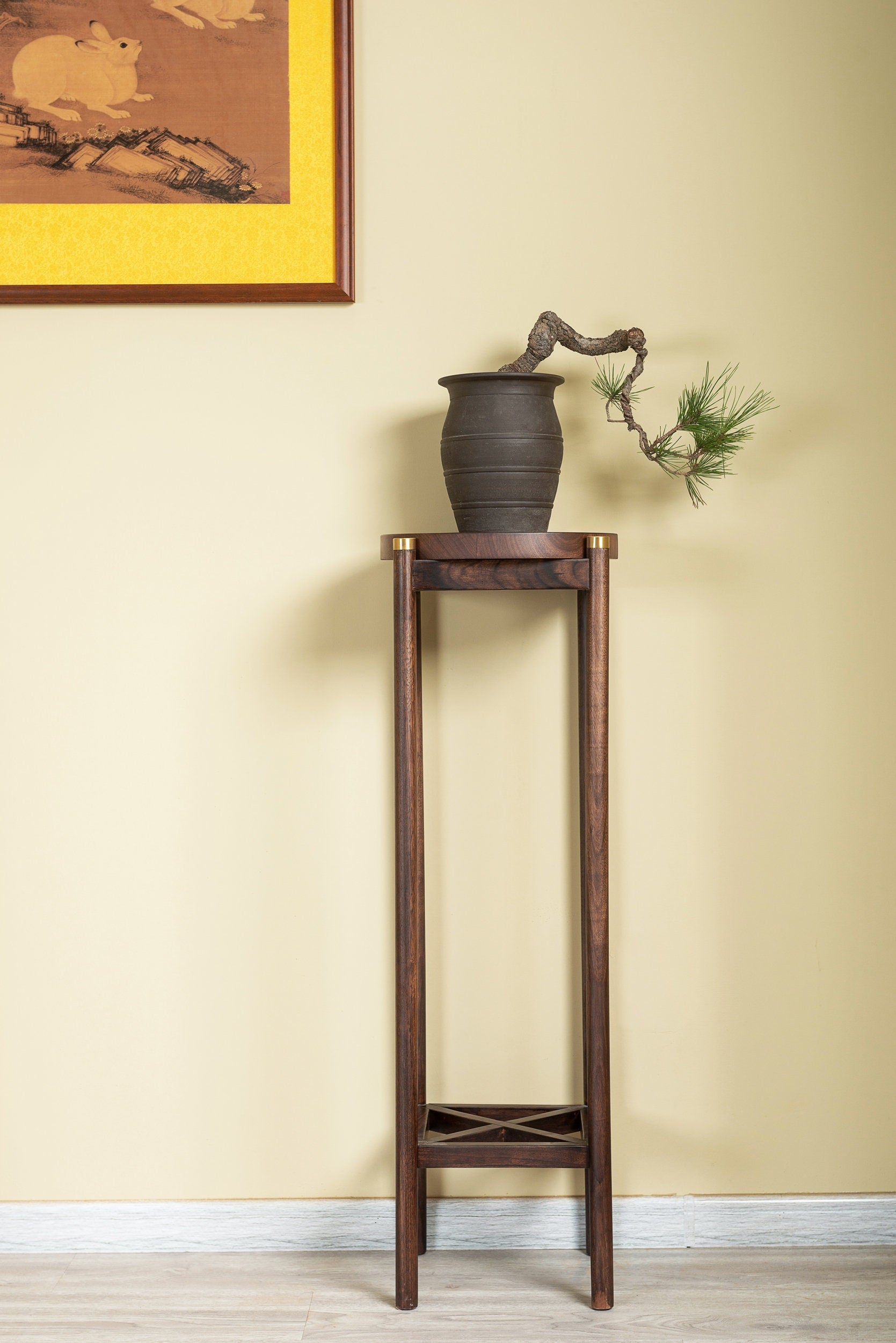brown circle flower stand, Hand made planter in solid wood, special design plant stand, Solid Hardwood - SlabstudioHongKong