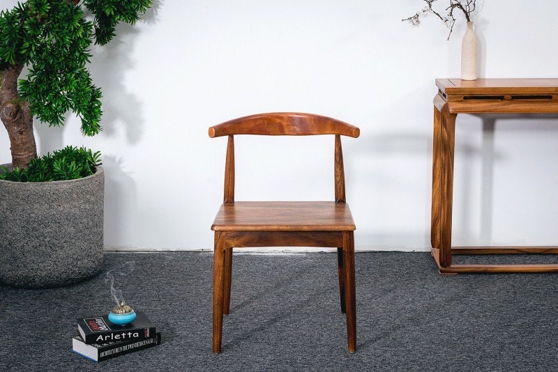 silla de cuernos, silla de diseño simple, silla de madera, silla de nogal, no silla de roble