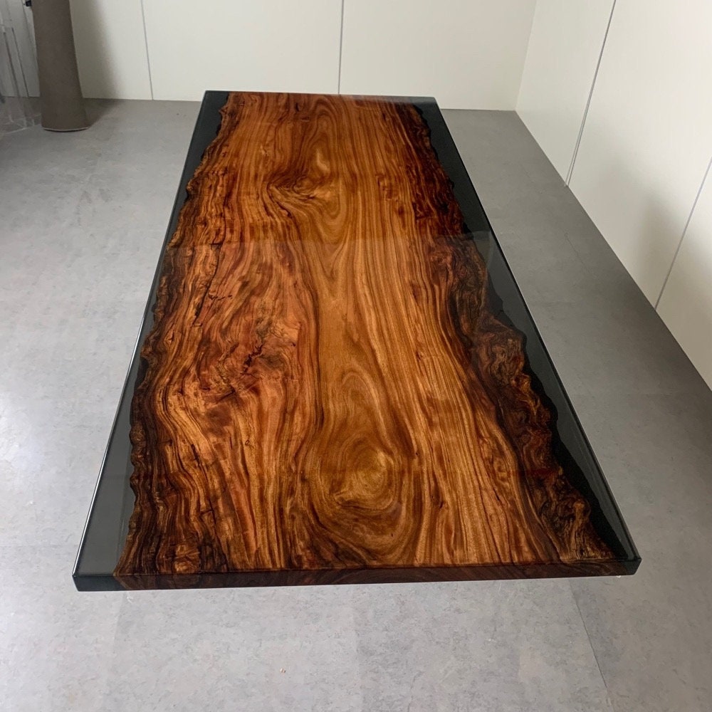 天然木エポキシテーブル、エポキシ樹脂リバーテーブル、木質エポキシダイニングテーブル