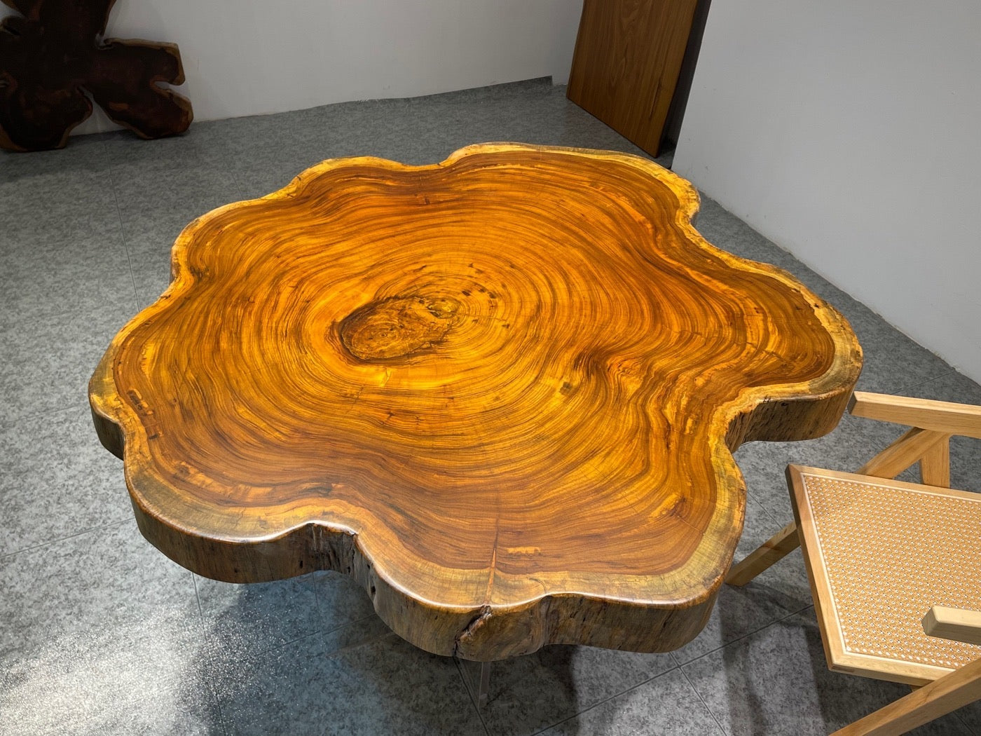 live edge wood table, live edge dining table round,mid century modern dining table - SlabstudioHongKong