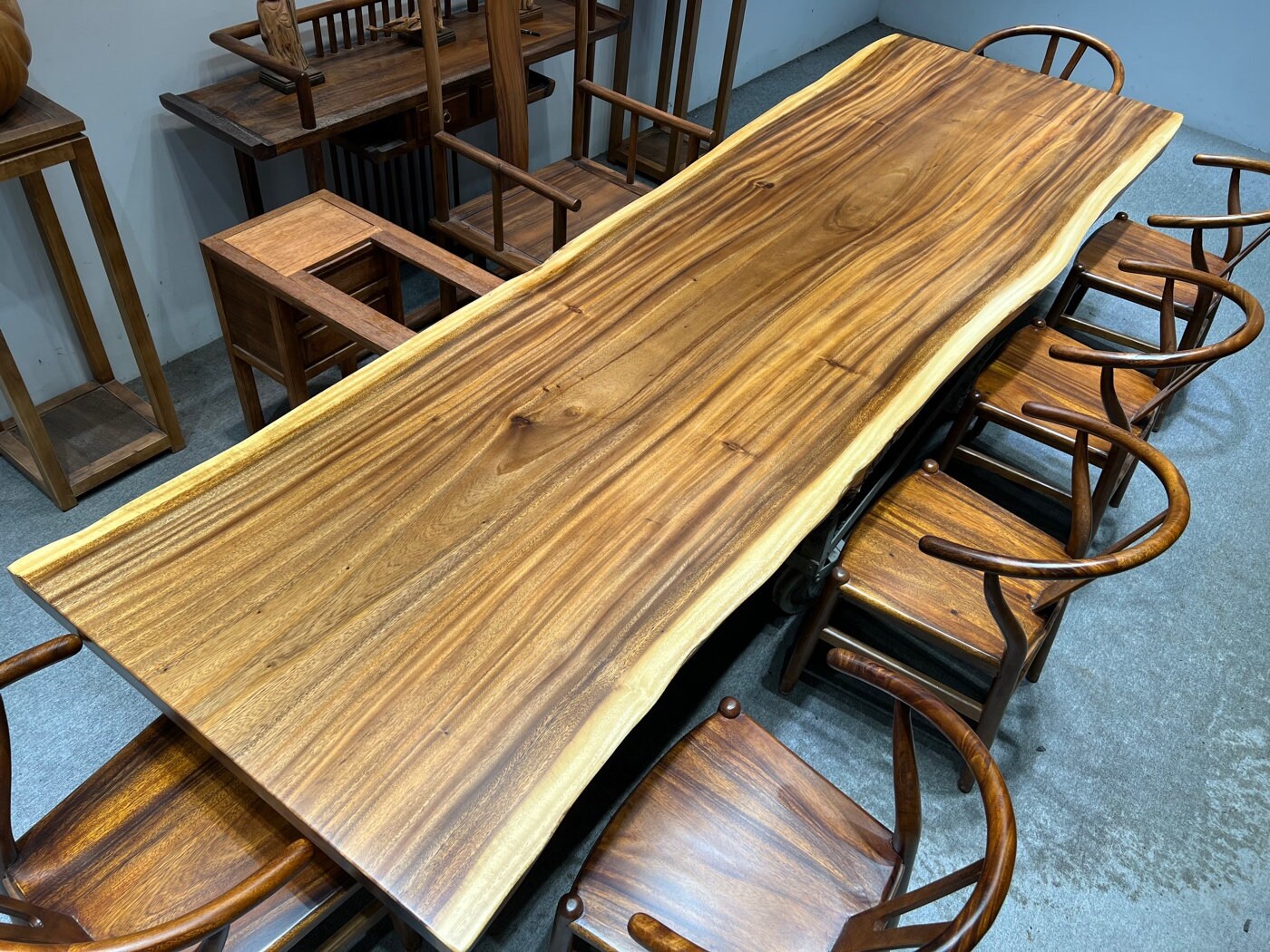 Live wood slab, Live Edge Furniture, Slab Dining Table, Walnut Dining Table - SlabstudioHongKong