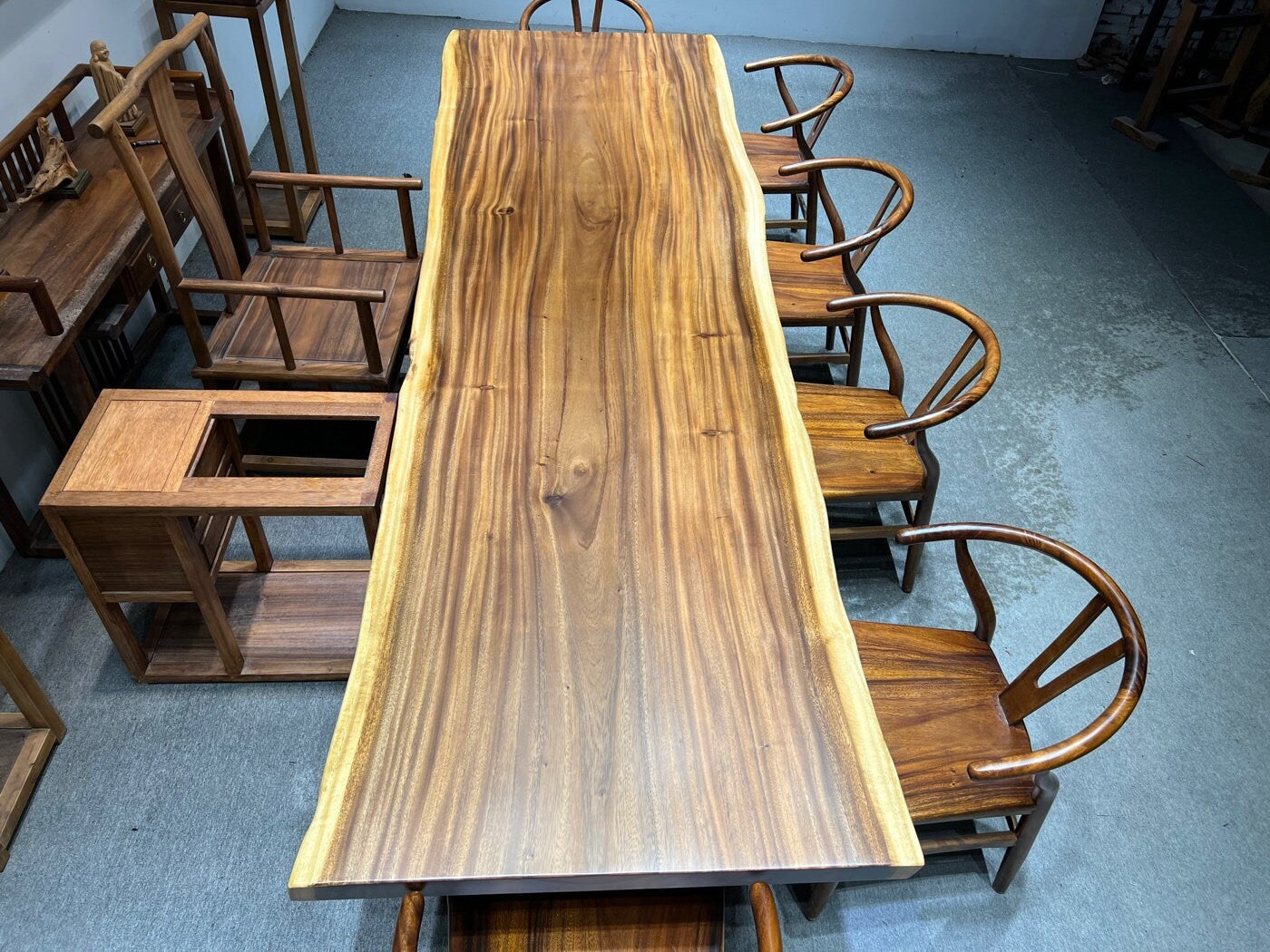 Live wood slab, Live Edge Furniture, Slab Dining Table, Walnut Dining Table - SlabstudioHongKong