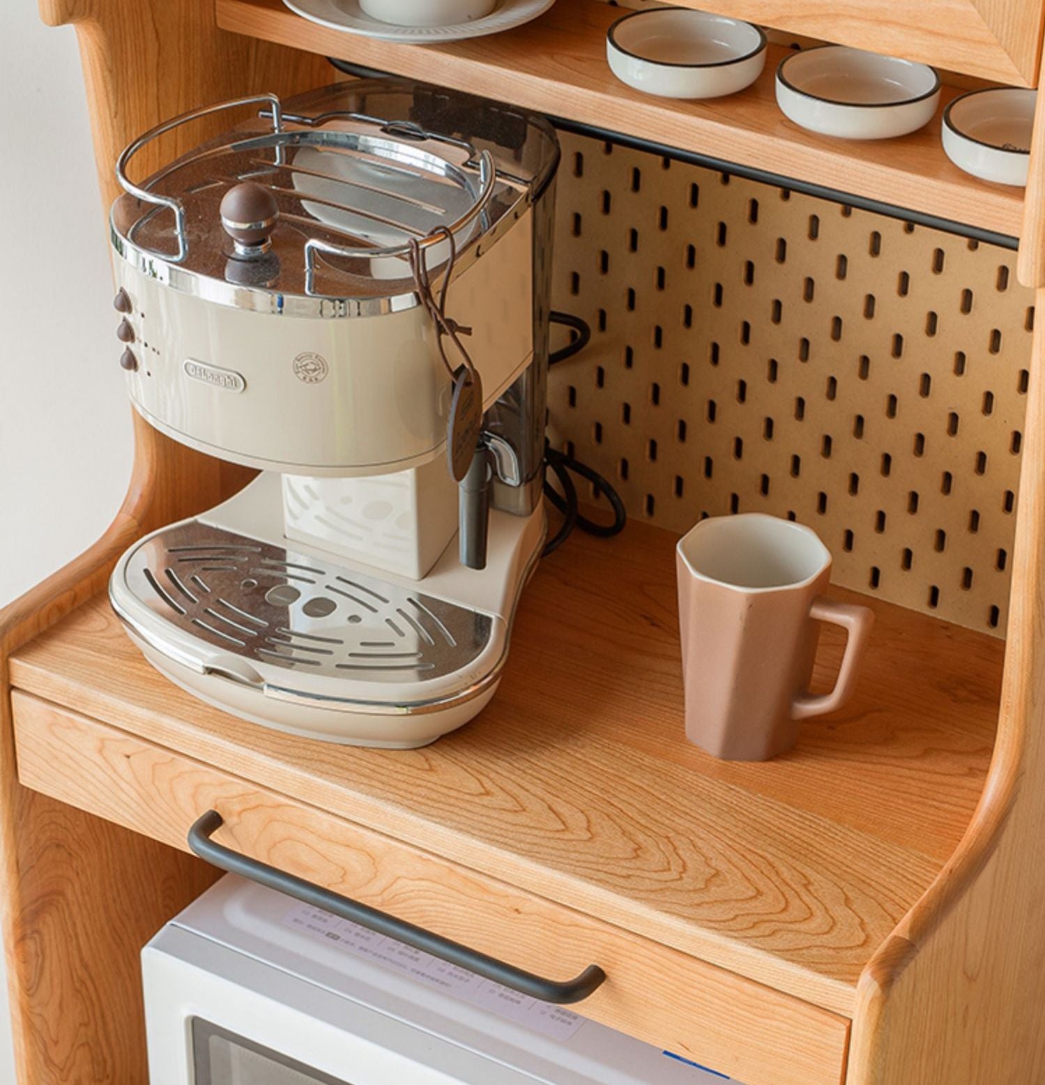 wood kitchen cupboard, oak kitchen cabinets, white oak cabinets, cherry wood cabinet - SlabstudioHongKong