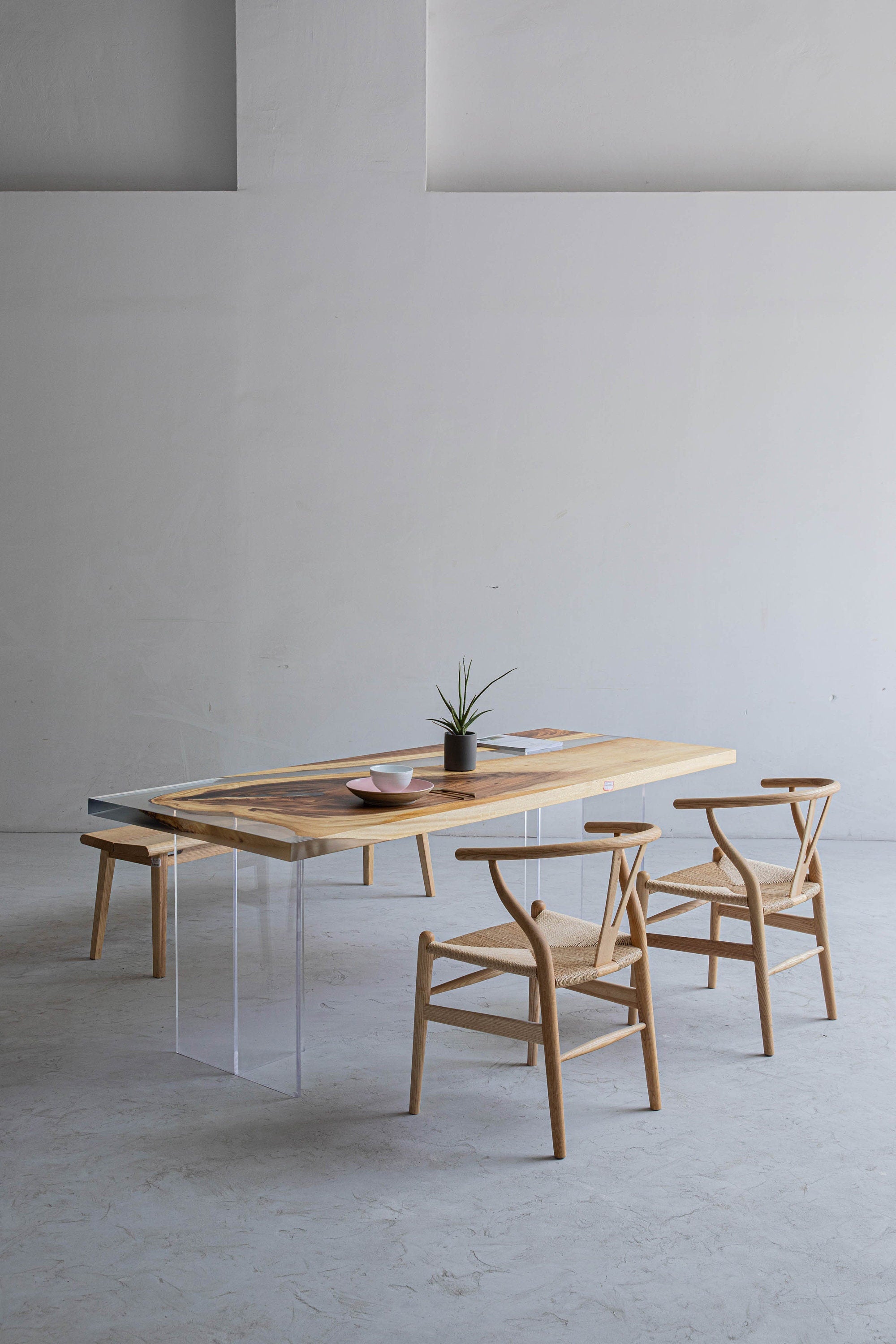 Light Color Epoxy Resin Solid Wood Table 